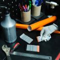 MagWrap™ Plastic Glue Scraper with 10 Spare Blades